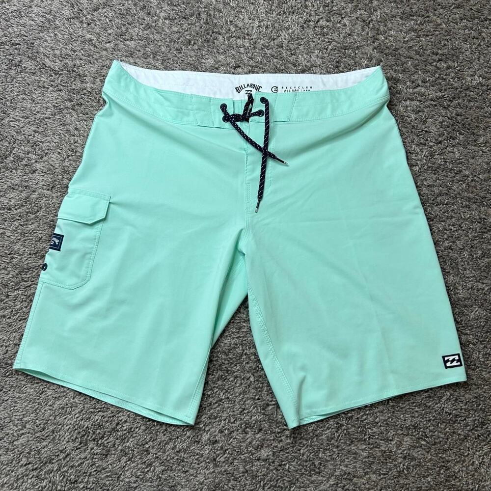 Billabong board shorts in mint